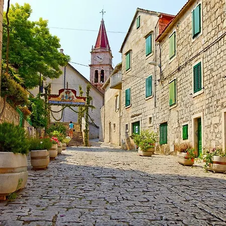 Gostinjska kuća Bellevue Postira