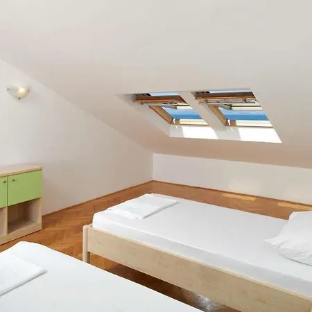 Bellevue 4* Postira