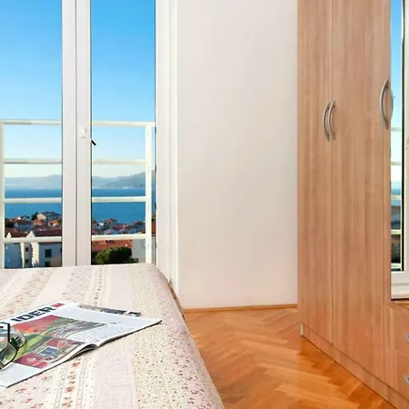 Bellevue Guest house 4*